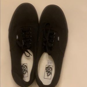 Men’s black vans authentic